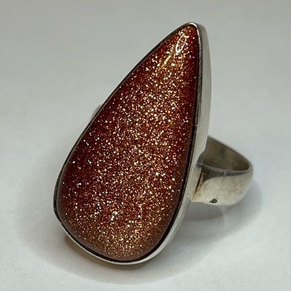 Sparkling Sandstone Gemstone Ring in 925 Silver - Picture 1 of 12